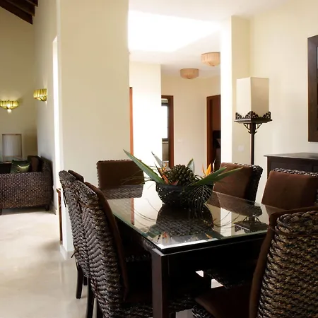 Ξενοδοχείο Boutique Oasis Casa Vieja La Oliva